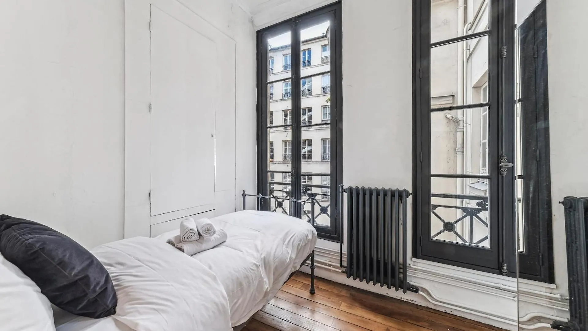 شقة Bnbnova - 4Br - Le Marais & Hotel De Ville باريس
